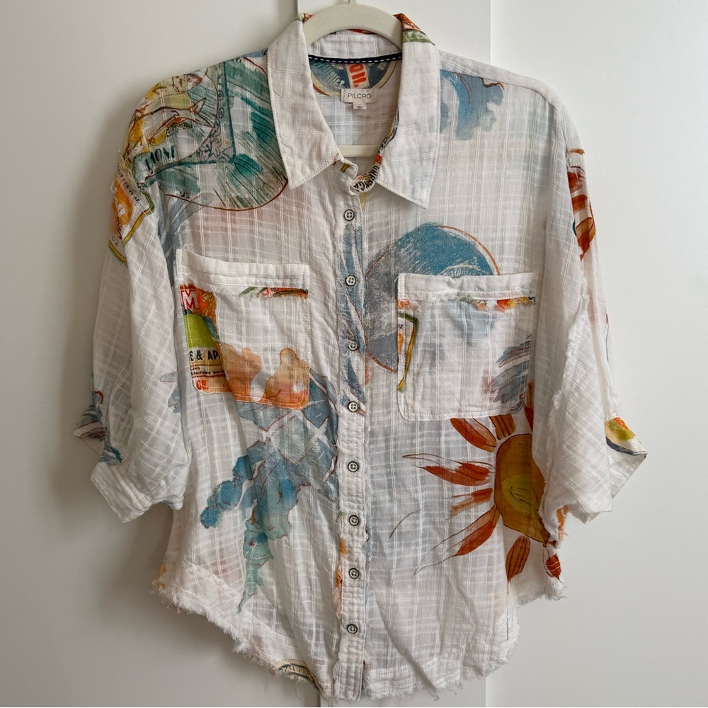 Anthropologie Pilcro Batwing Button Front Top Tropical Print Breezy Gauzy Shirt - Picture 5 of 9